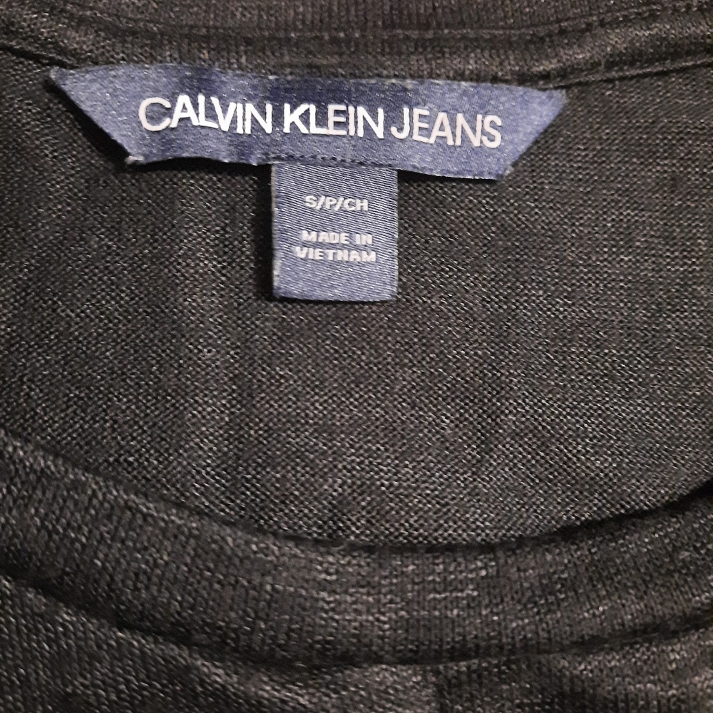 Calvin Klein Shirt - Picture 2 of 2